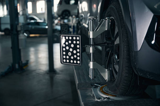 Concept of automobile repair process in tire fitting